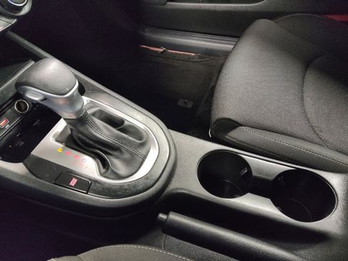 Used 2023 Kia Forte LXS image 26