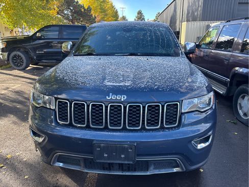 Used 2020 Jeep Grand Cherokee Limited w/ Trailer Tow Group IV image 13
