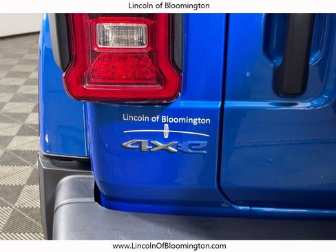 Used 2022 Jeep Wrangler Unlimited Sahara w/ Cold Weather Group image 61