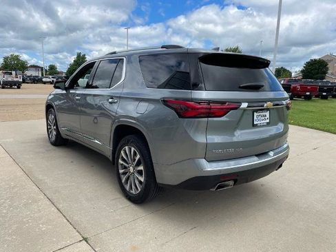 Used 2023 Chevrolet Traverse Premier w/ LPO, Floor Liner Package AWD/4WD image 7