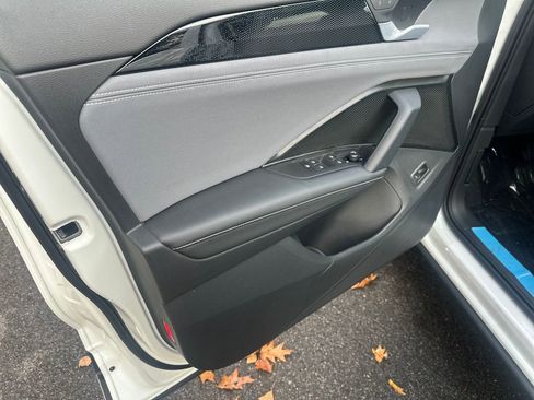 New 2026 Volkswagen Tiguan SE image 5