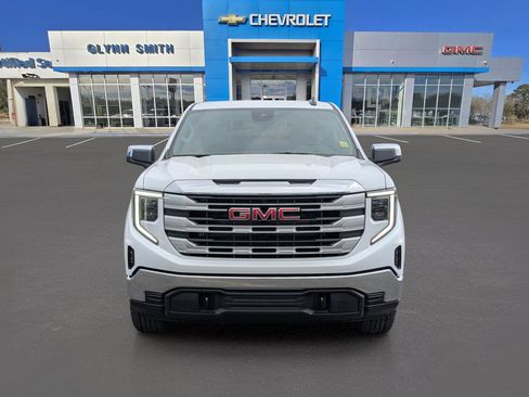 Certified 2026 GMC Sierra 1500 SLE w/ X31 Off-Road Package AWD/4WD image 2