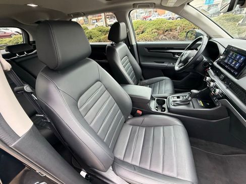 Used 2025 Honda CR-V EX-L image 42