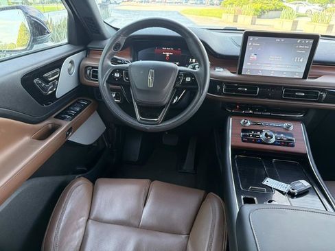 Certified 2024 Lincoln Aviator Reserve w/ Equipment Group 201A RWD image 28
