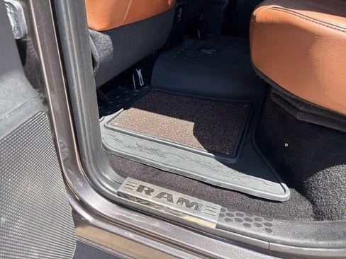 Certified 2016 RAM 2500 Longhorn w/ Convenience Group AWD/4WD image 20