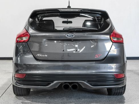 Used 2015 Ford Focus ST w/ Equipment Group 401A image 7