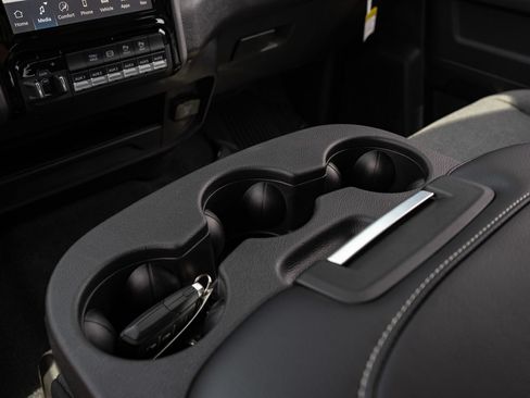 New 2026 RAM 2500 Warlock AWD/4WD image 26