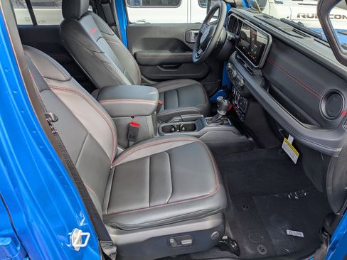 New 2026 Jeep Wrangler Unlimited Rubicon image 30