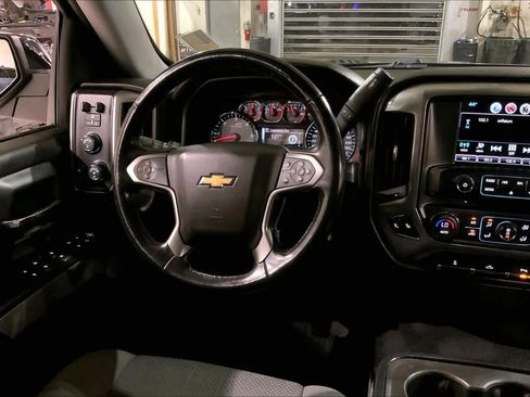 Used 2019 Chevrolet Silverado 1500 LT w/ All Star Edition image 5