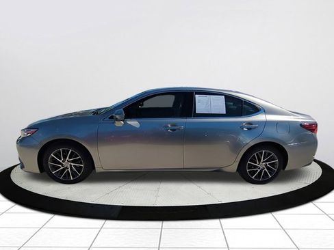 Used 2017 Lexus ES 350 image 6