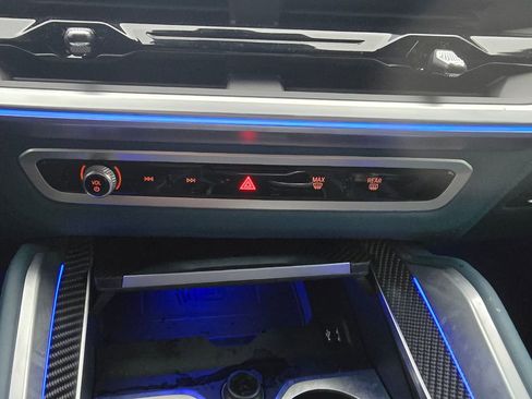 Used 2023 BMW XM image 69