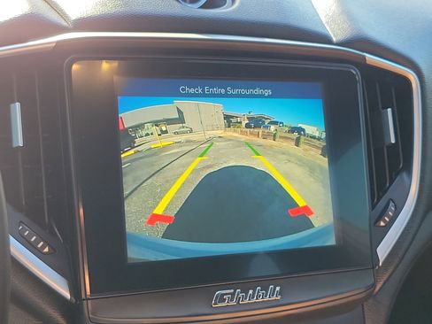 Used 2018 Maserati Ghibli image 20