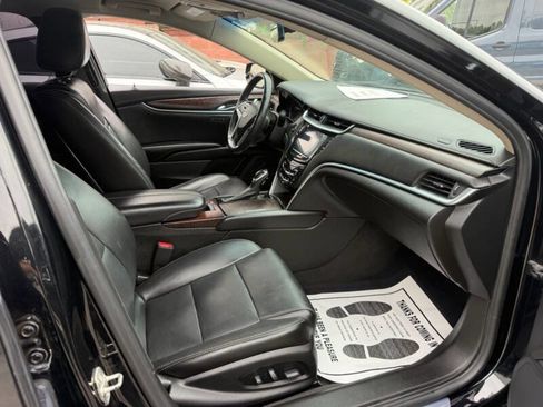Used 2019 Cadillac XTS Luxury image 6