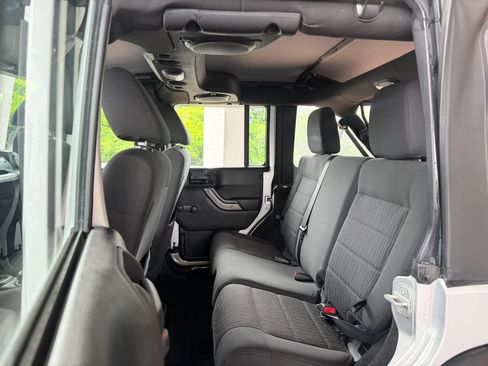 Used 2011 Jeep Wrangler Unlimited Sport AWD/4WD image 19