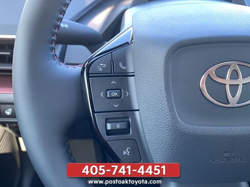 New 2026 Toyota Prius Plug-In Hybrid FWD image 18