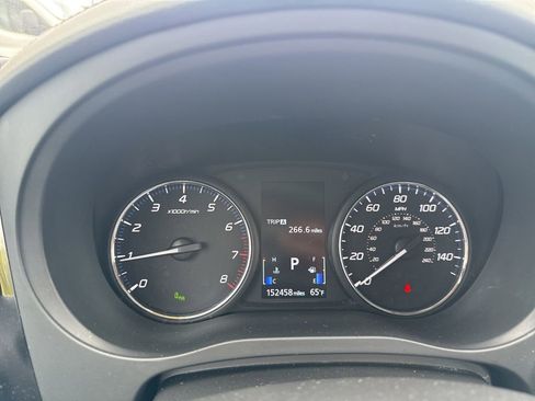 Used 2020 Mitsubishi Outlander SE FWD image 12