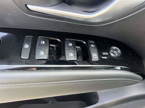 Used 2024 Hyundai Tucson Limited AWD/4WD image 17