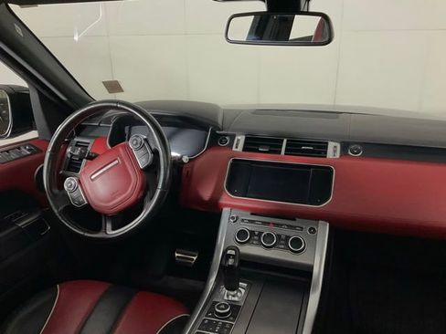 Used 2016 Land Rover Range Rover Sport SVR image 30
