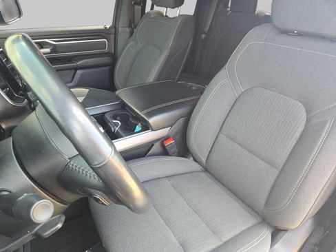 Used 2022 RAM 1500 Big Horn w/ Night Edition AWD/4WD image 18