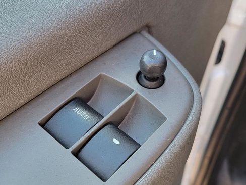 Used 2024 GMC Savana 2500 w/ Driver Convenience Package image 5