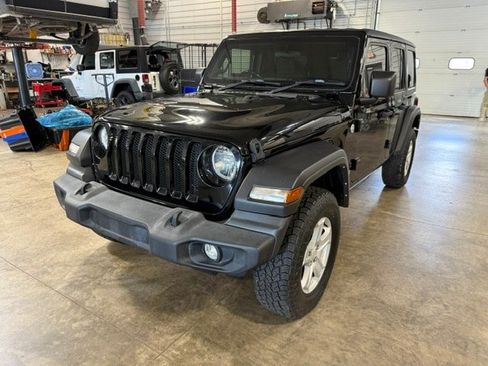 Used 2021 Jeep Wrangler Unlimited Sport w/ Cold Weather Group AWD/4WD image 42
