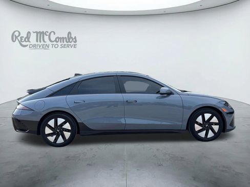 Used 2025 Hyundai Ioniq 6 SE RWD image 6