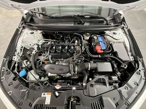 Used 2025 Honda Accord LX image 28