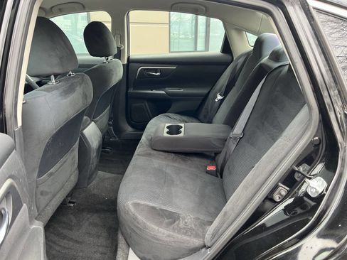 Used 2015 Nissan Altima 2.5 S w/ Power Driver Seat Package FWD image 10
