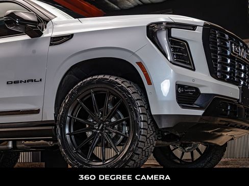 Used 2026 GMC Yukon Denali Ultimate AWD/4WD image 12