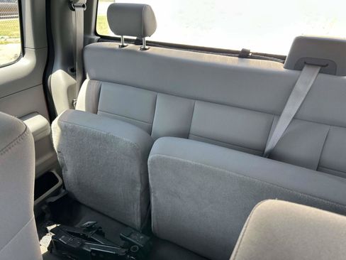 Used 2005 Ford F150 STX RWD image 11