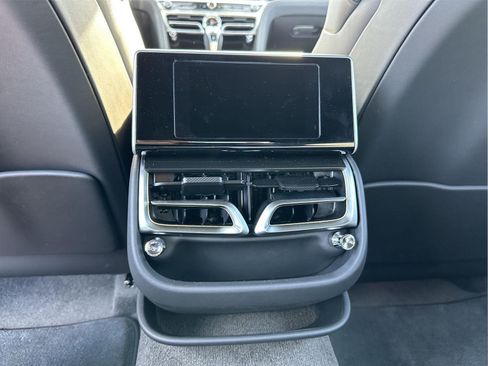 New 2026 Bentley Flying Spur Plug-In Hybrid AWD/4WD image 36