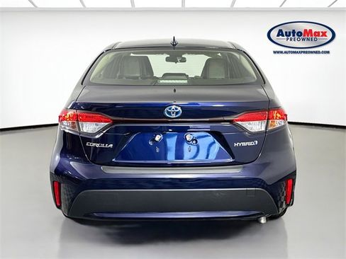 Used 2022 Toyota Corolla LE image 7