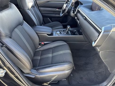 Used 2023 MAZDA CX-50 2.5 S w/ Preferred Plus Pkg image 24