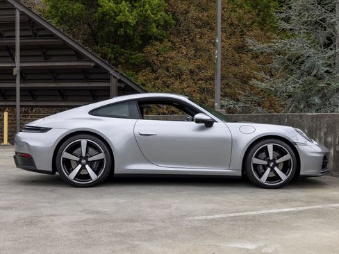 Certified 2025 Porsche 911 Carrera RWD image 12