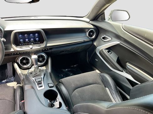 Used 2022 Chevrolet Camaro SS RWD image 23