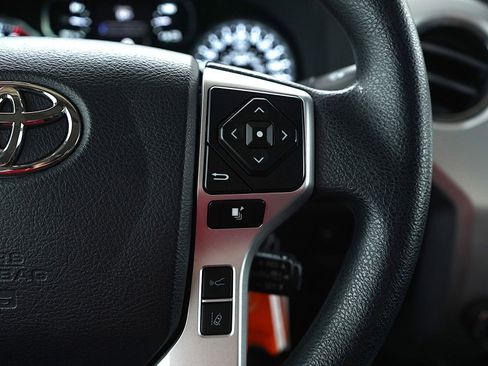 Used 2018 Toyota Tundra SR5 image 24