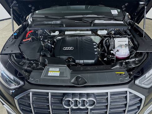 Certified 2023 Audi Q5 2.0T Premium w/ Convenience Package image 30