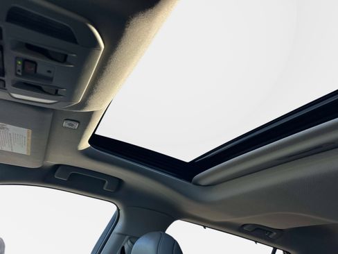 Used 2025 Toyota Highlander Limited image 28