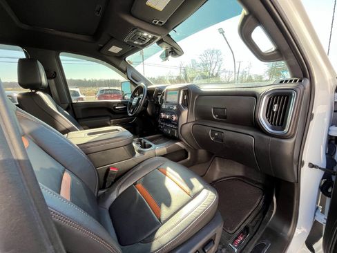 Used 2021 GMC Sierra 2500 AT4 w/ AT4 Premium Plus Package image 28