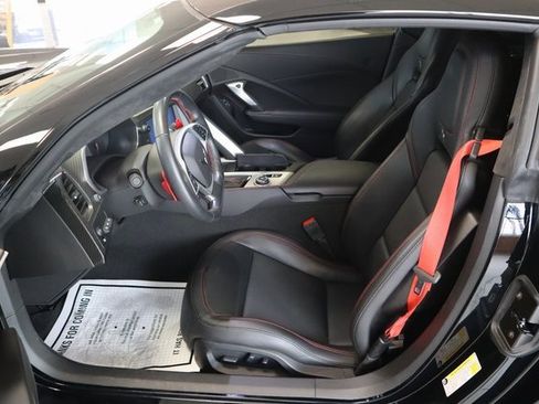Used 2019 Chevrolet Corvette Stingray Z51 image 12