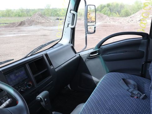 Used 2023 Chevrolet Low Cab Forward 5500XD RWD image 12