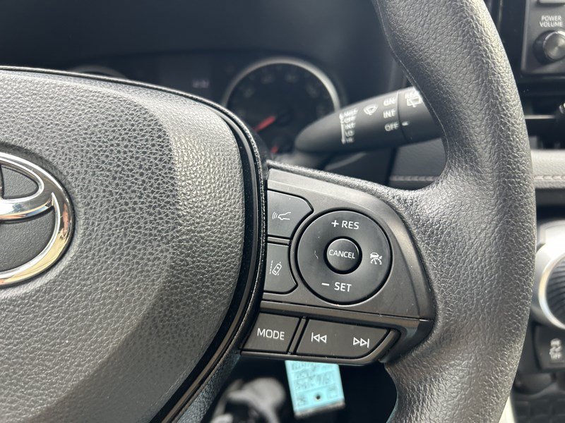 Used 2020 Toyota RAV4 LE w/ All Weather Liner Package AWD/4WD image 19
