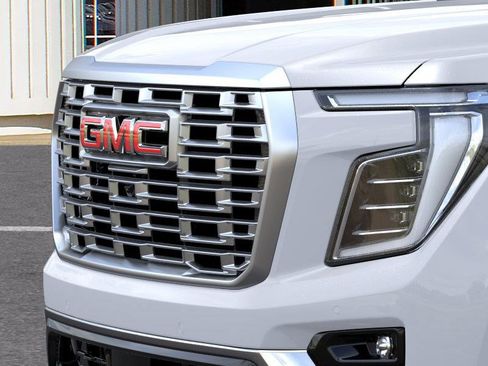 New 2026 GMC Yukon XL Denali w/ Sun & Power Step Package AWD/4WD image 13