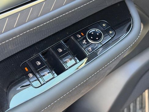 New 2026 INFINITI QX80 Autograph w/ Premium Cargo Package image 12