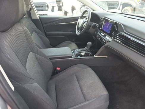 Certified 2025 Toyota Camry LE image 8