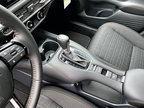 New 2026 Honda HR-V Sport image 7