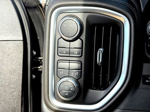 Used 2022 GMC Sierra 2500 Denali w/ Denali Ultimate Package image 14