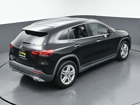 Used 2022 Mercedes-Benz GLA 250 4MATIC w/ Premium Package image 38