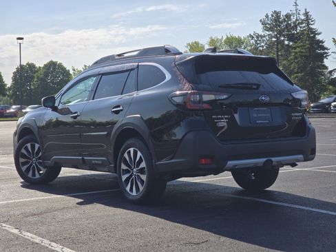 Used 2025 Subaru Outback Touring XT AWD/4WD image 15