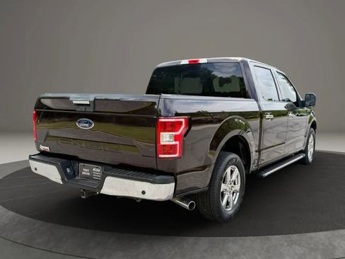 Used 2018 Ford F150 XLT w/ Equipment Group 302A Luxury RWD image 4